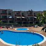 Okeanos Sea View 1 Bedroom Vr-s